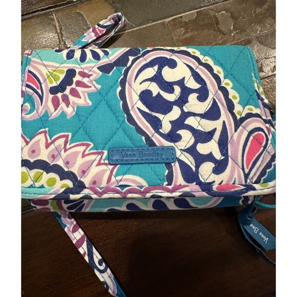 Vera Bradley Cross Body Wallet Purse Beautiful Design - Picture 2 of 8